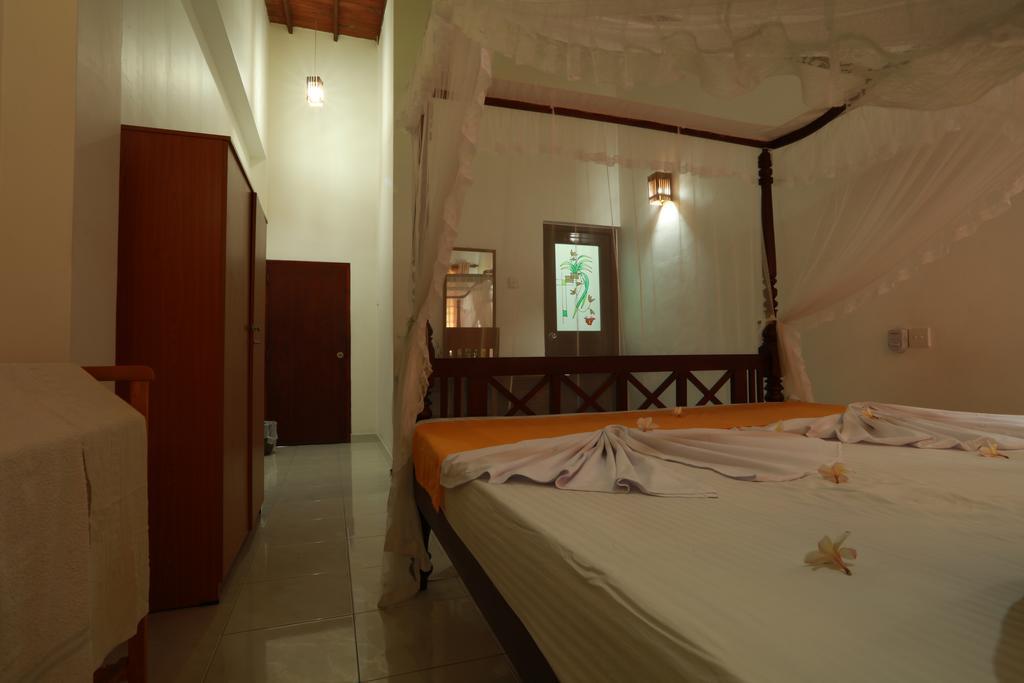 Flamingo Guest House Unawatuna Exterior photo