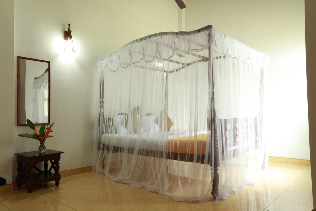 Flamingo Guest House Unawatuna Exterior photo